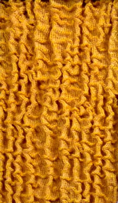 Particolare tessuto giallo